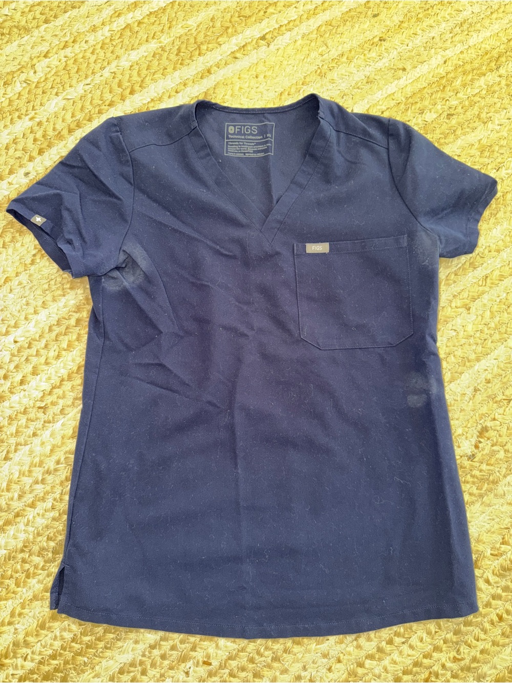 FIGS Navy V-Neck Short Sleeve Scrub Top